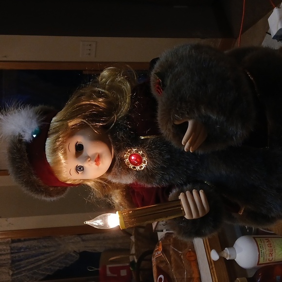 Vintage 1996 Telco Motionettes Christmas Caroler Animated Lighted 24” Girl Dol - Picture 12 of 14